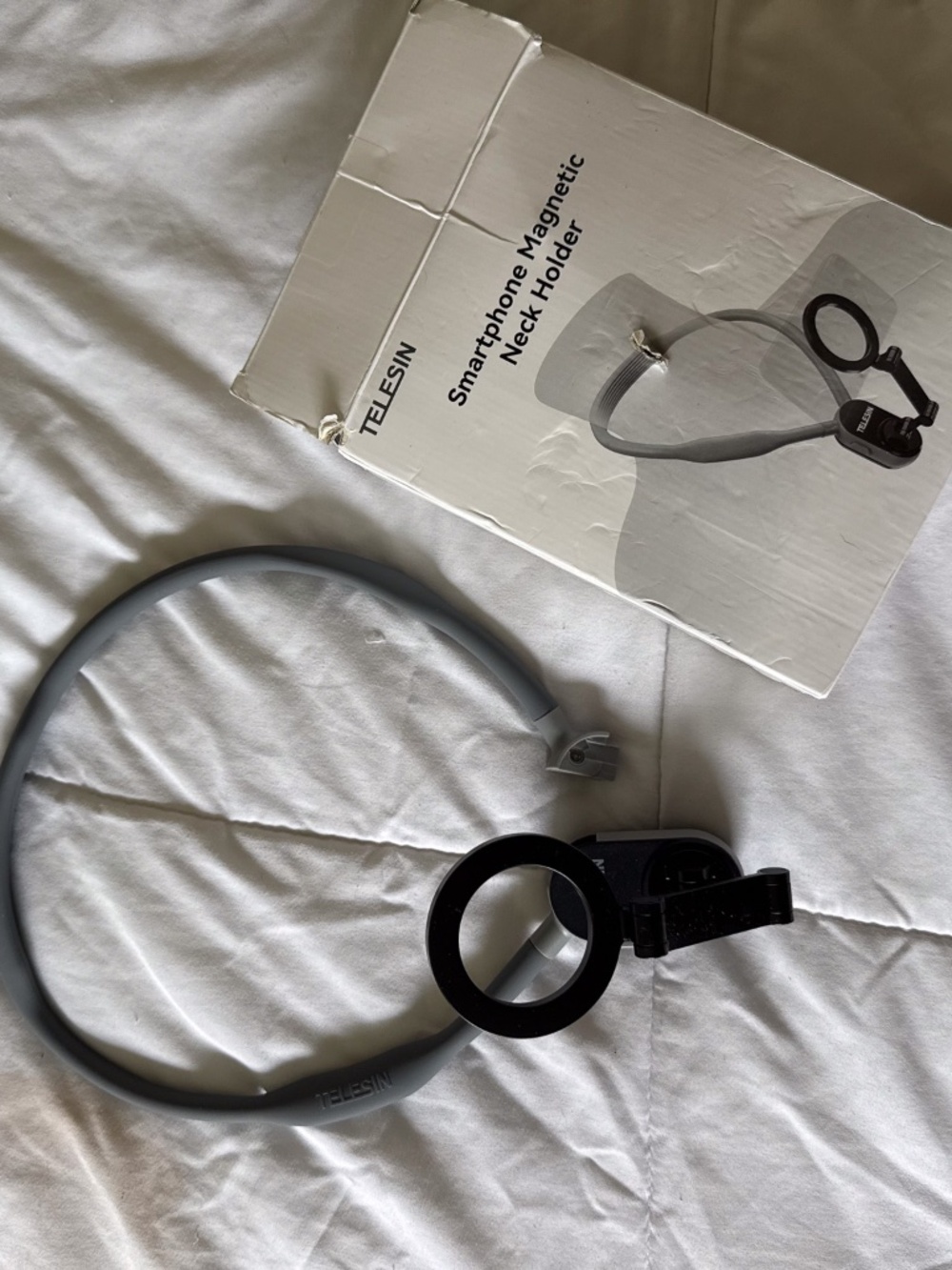 Magnetic Neck Mount for Phones for POV